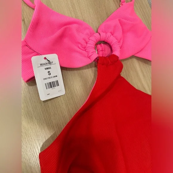 NWT Women's Beach Riot Kristen red and pink cut out one piece size small - Picture 9 of 13